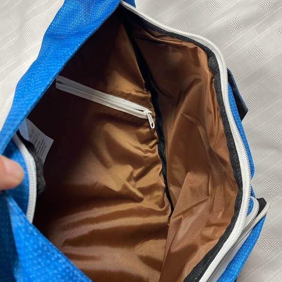 KAVU Rope Sling Bag โ Blue Tarp | NWT - Picture 4 of 13
